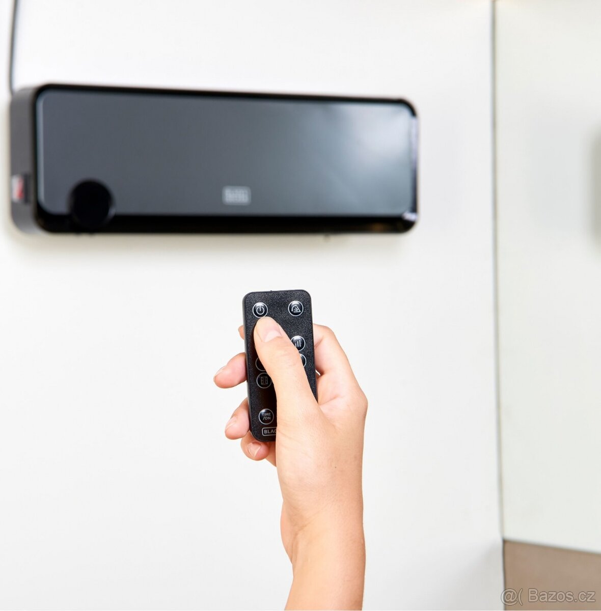 Horkovzdušný ventilátor Black Decker BXWSH 2000 E, nepoužíva