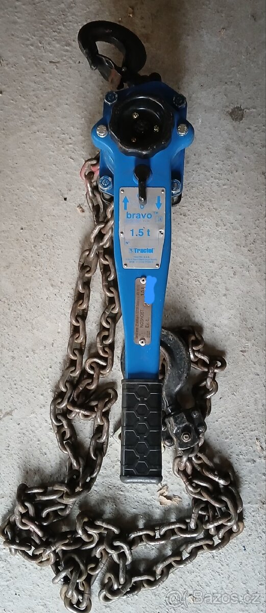 Řetězový zvedák Bravo 1,5t