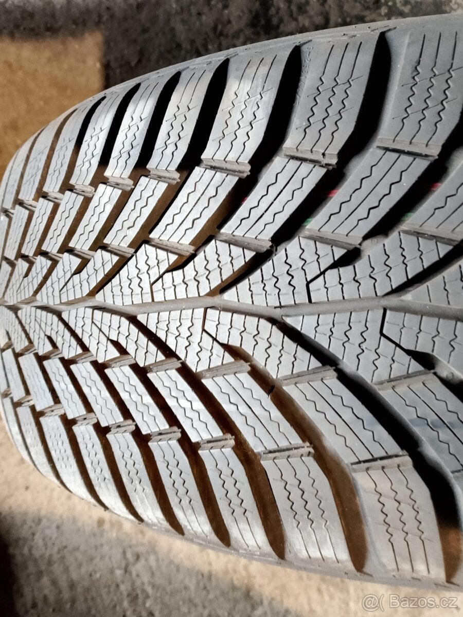225/50/17 235/55/17 225/45/18 225/50/18 255/55/20 kusovka