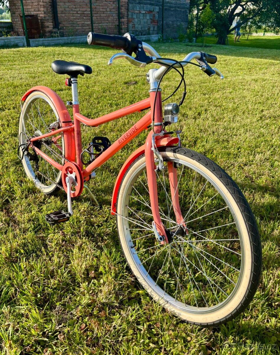 Dětské 24" trekové kolo Riverside 500