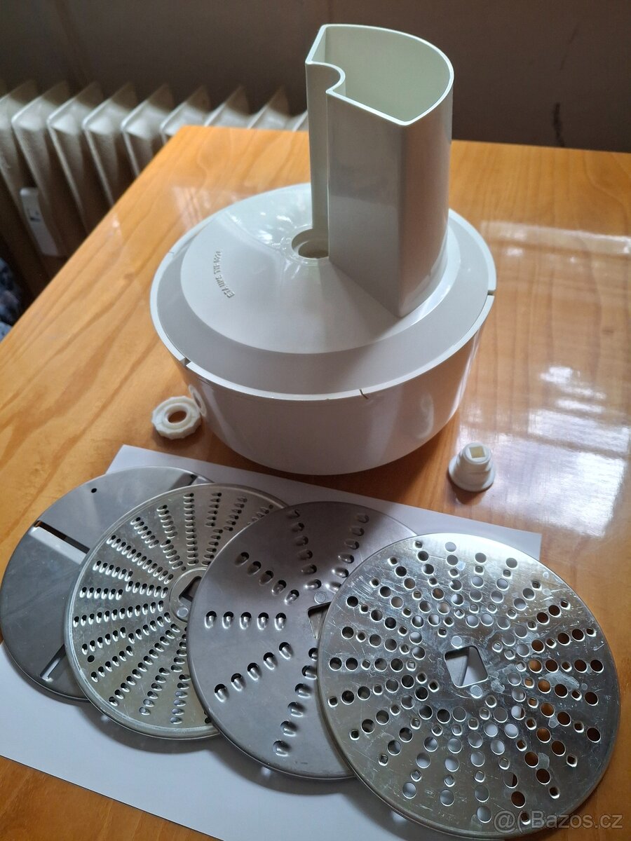 Nepoužitý kompletní Strouhač ETA 1010