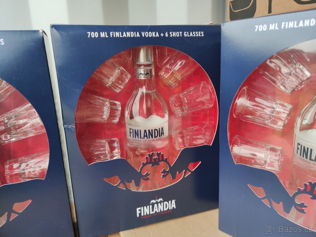 Set vodka Finlandia + 6 panáků