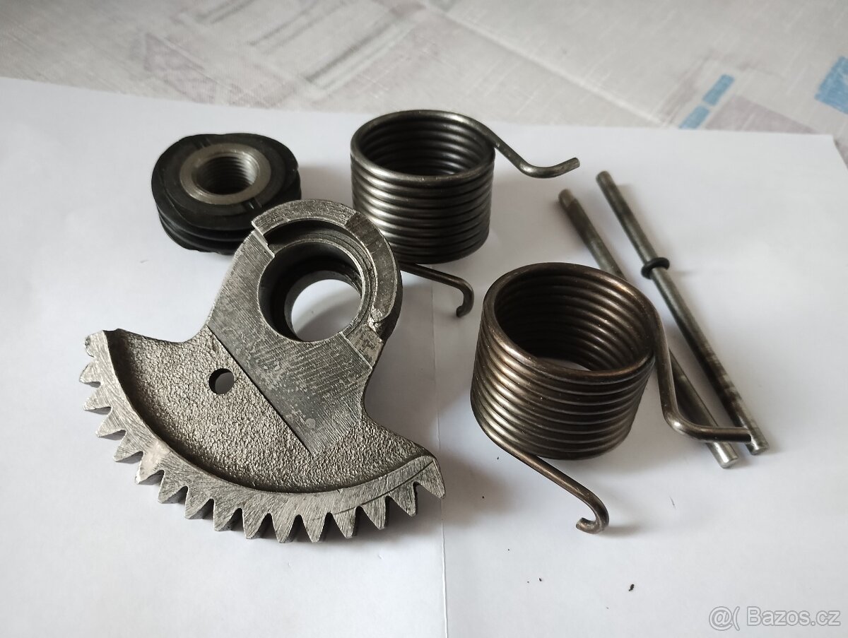 Prodám náhradní díly z motoru jawa 350 / 634