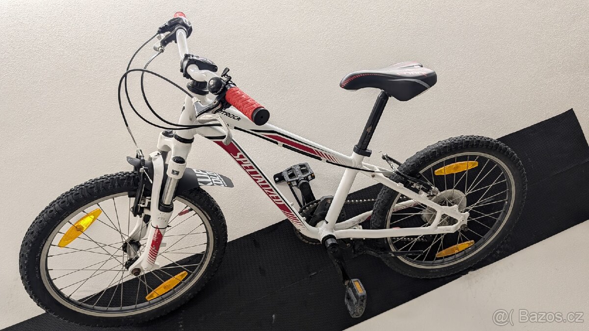 Dětské kolo Specialized Hotrock 20"