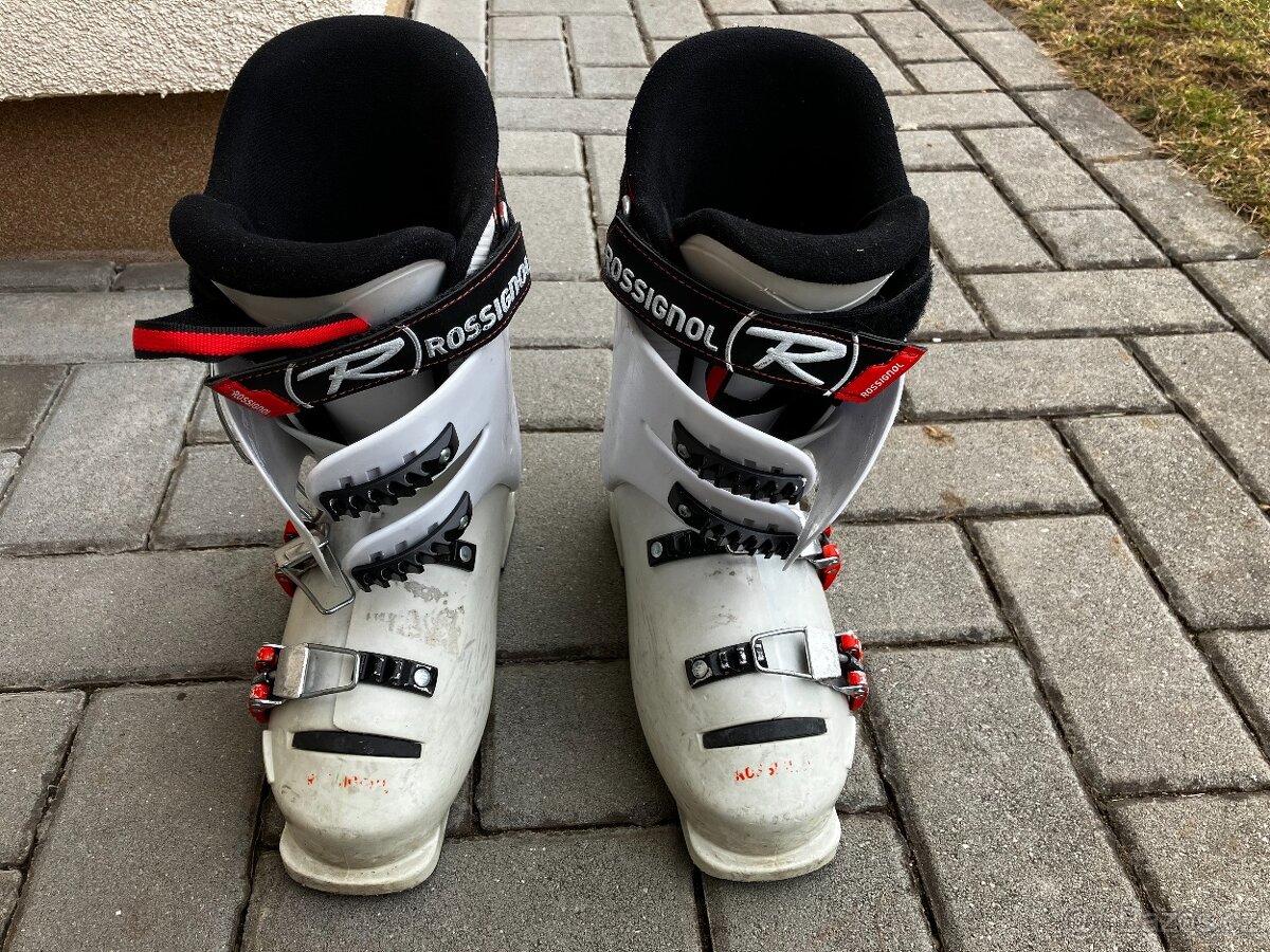 Rossignol lyžáky 35