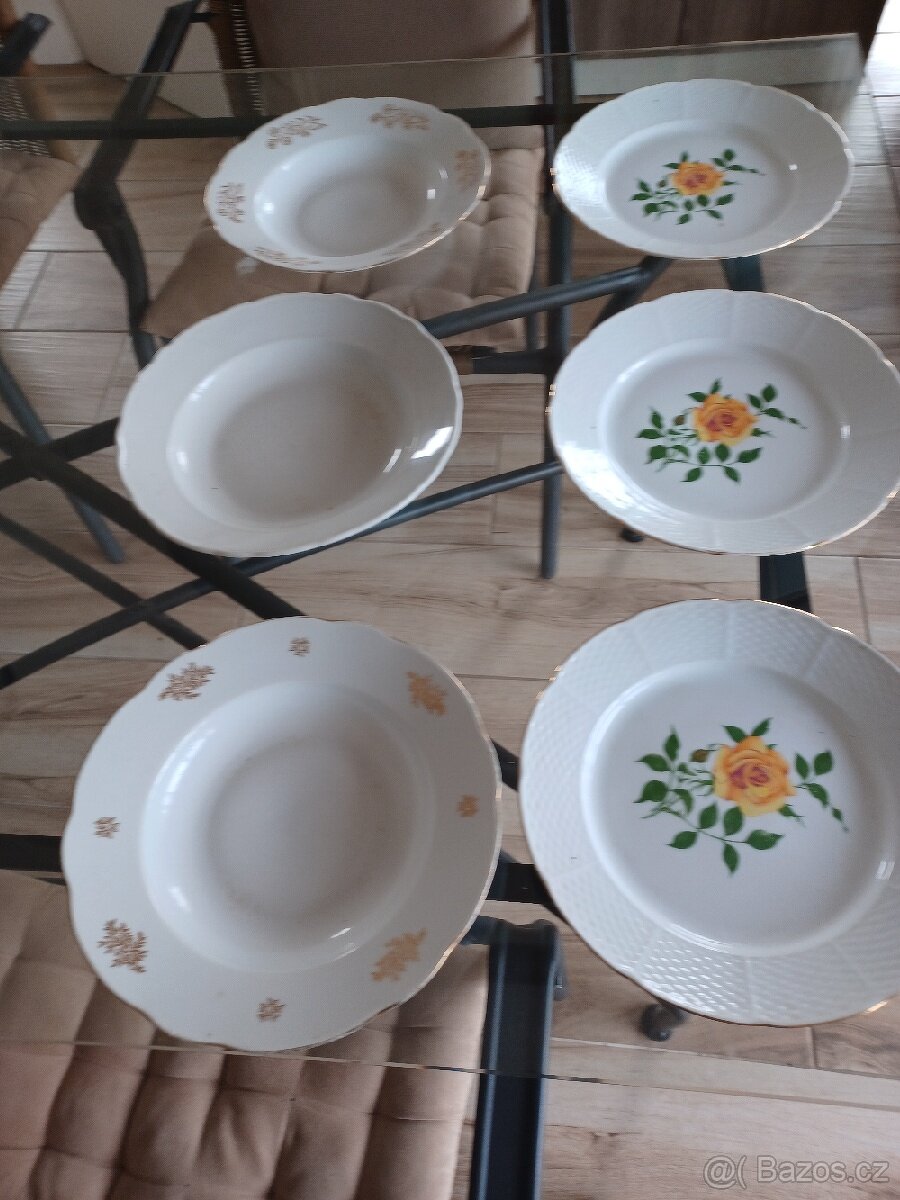 Staré porcelánové talíře