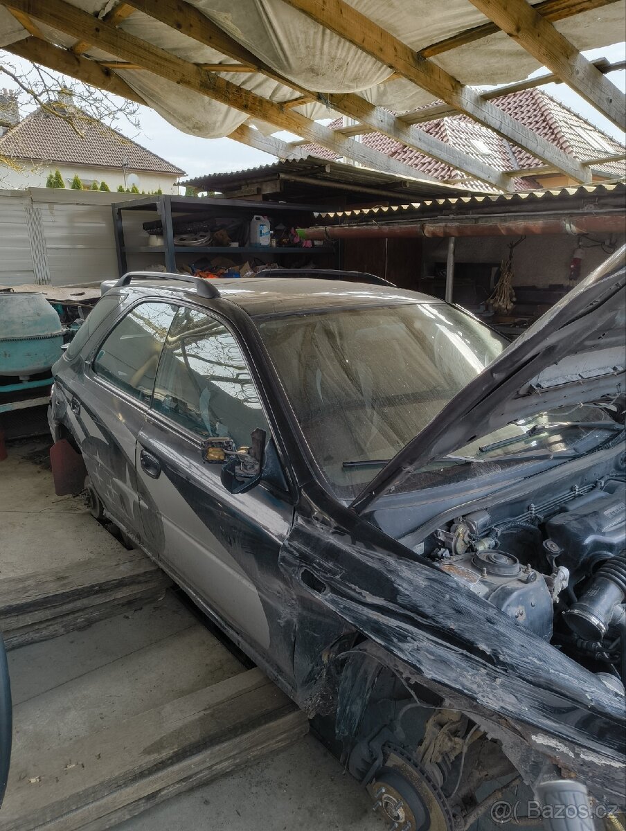 Subaru Impreza kombi. GT paket.