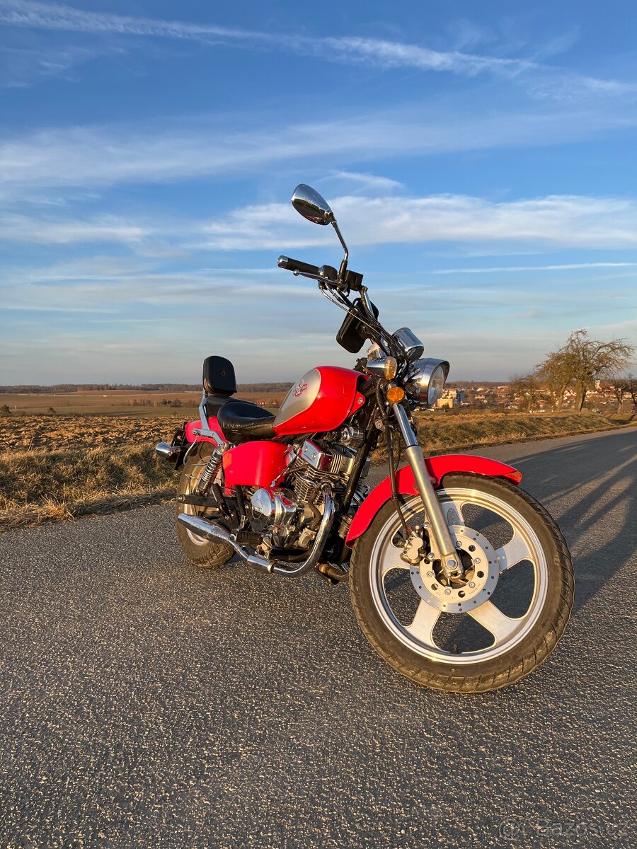 Motorka 125ccm yuki tine
