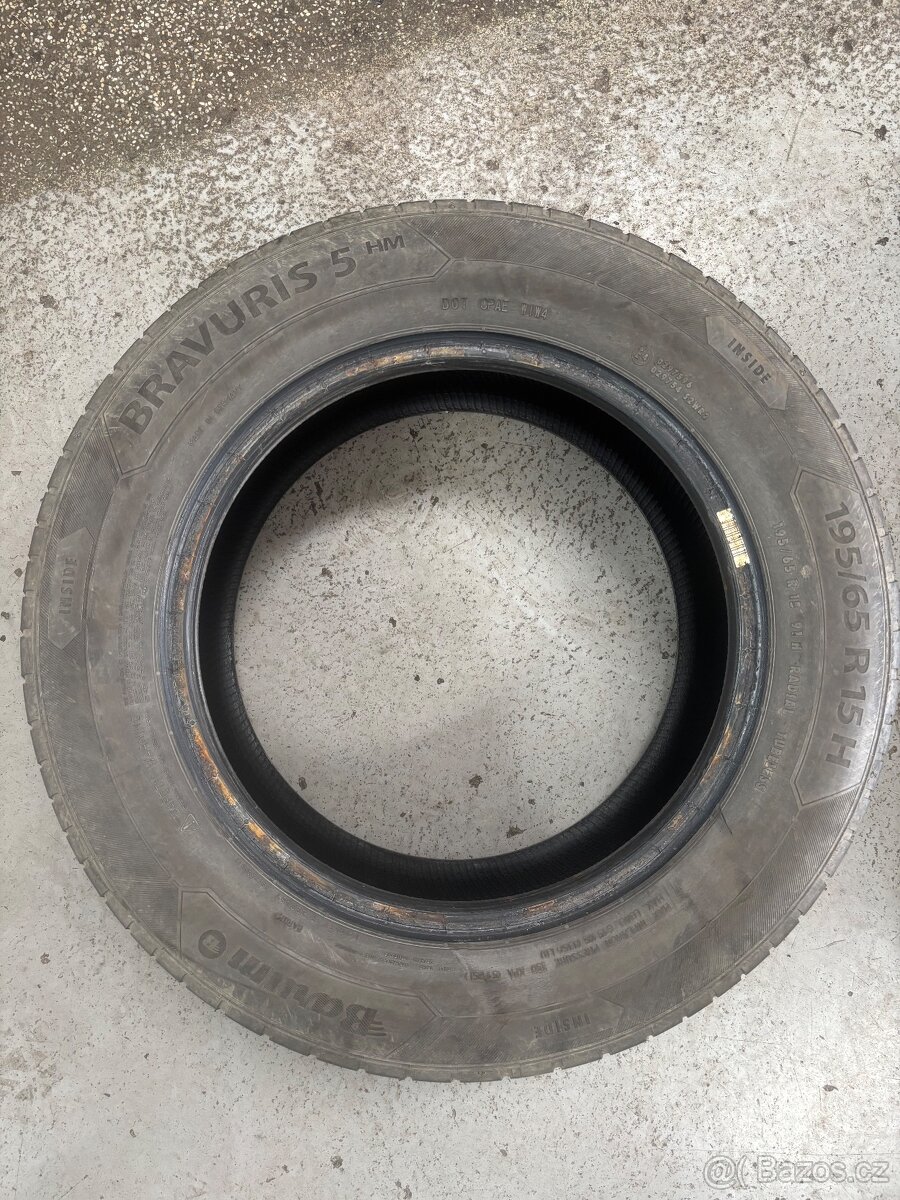Letní pneu 195/65 R15