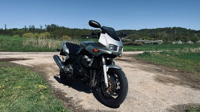 Yamaha FZS600 Fazer 35kW
