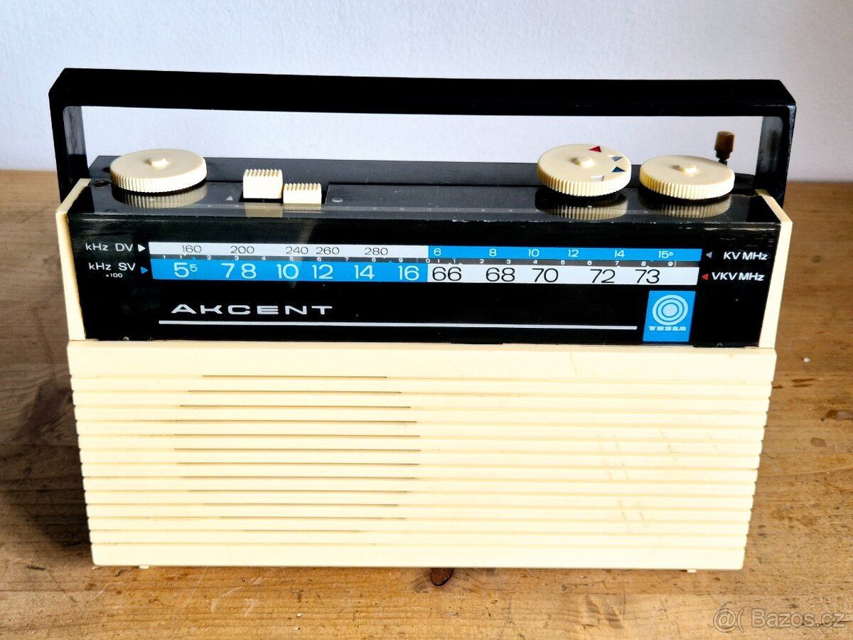 Staré rádio Tesla Akcent 2812B, 1964, Tesla Bratislava