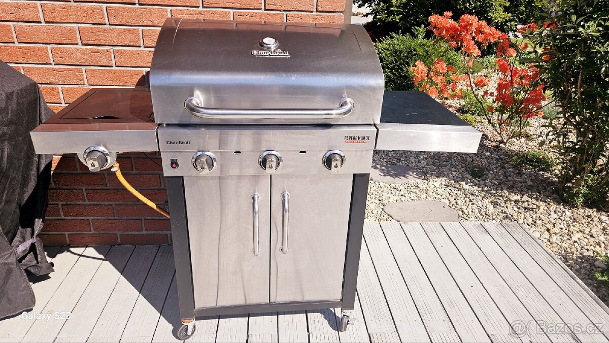Plynový gril Char-Broil