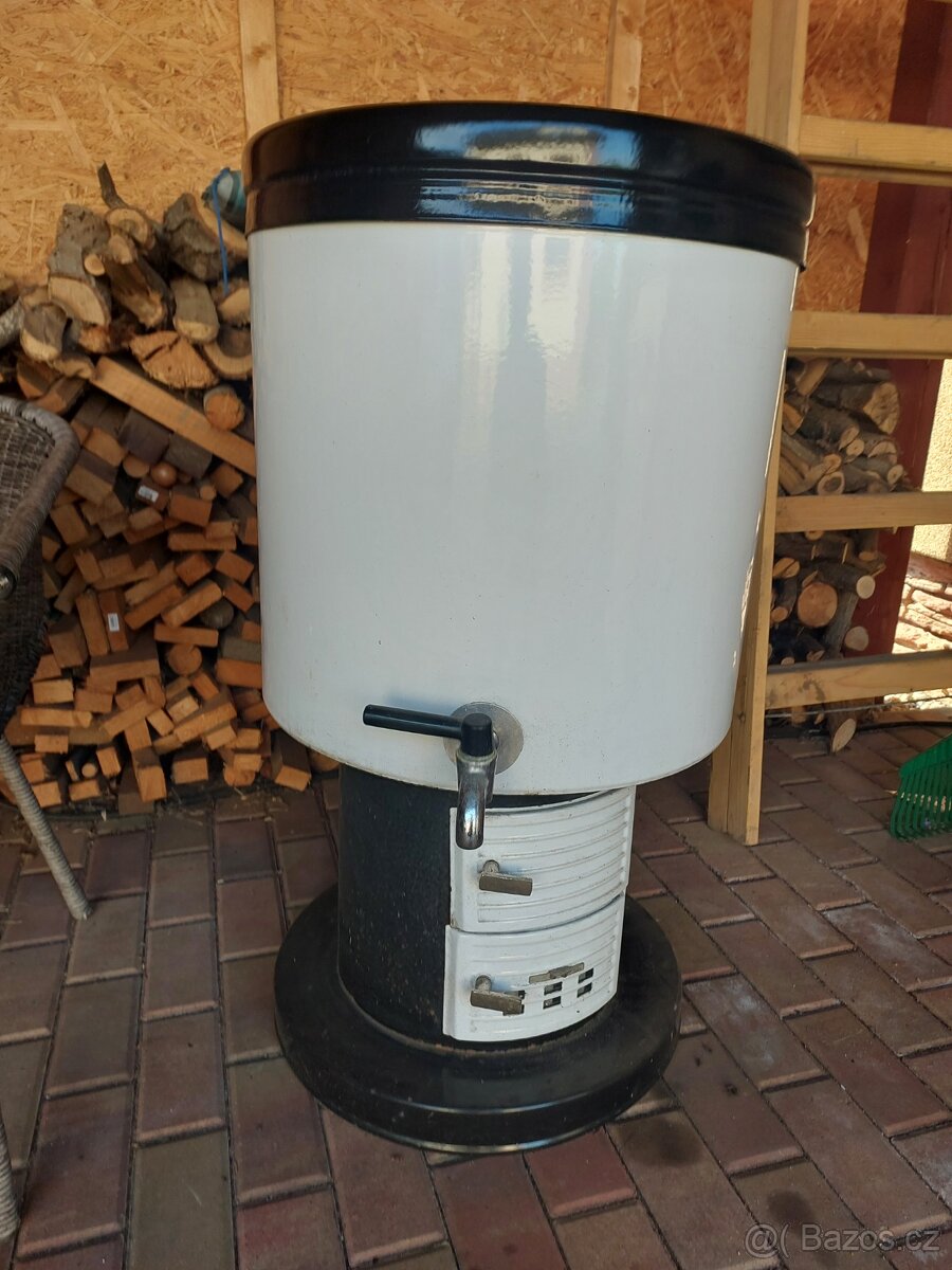 Ohřívač vody Brutar
