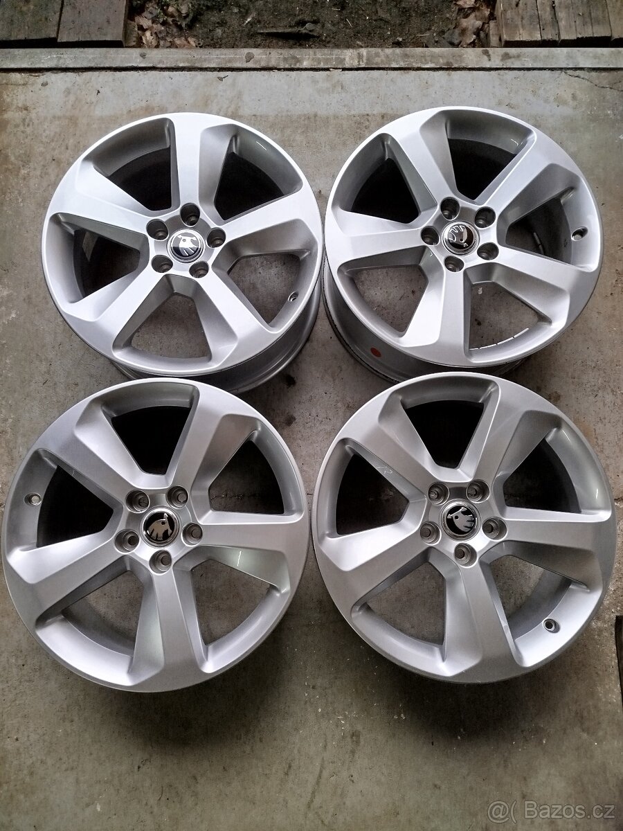 ALU Škoda 5x112 R18 7J ET-43 střed 57mm