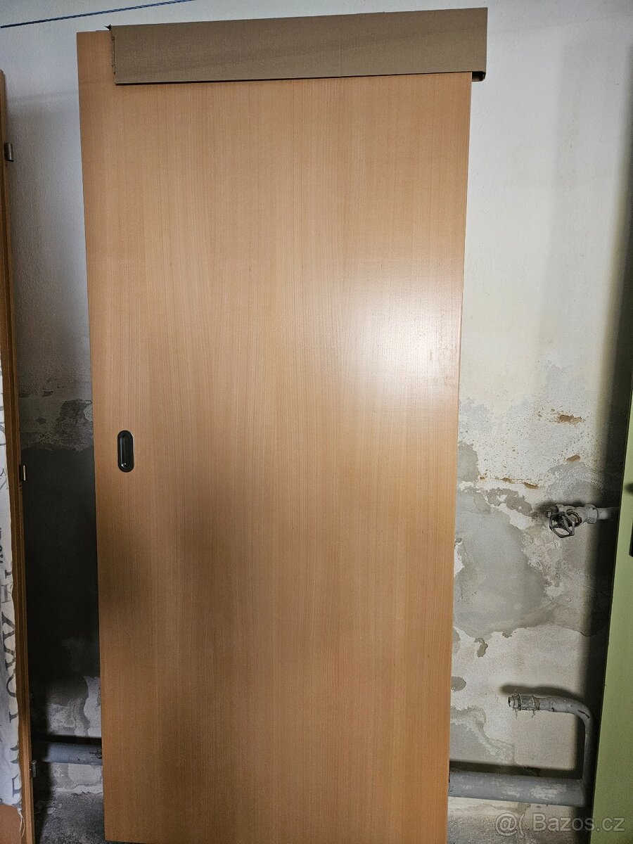 Posuvné dveře