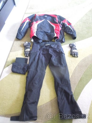 Prodám kompletní oblečení na moto
