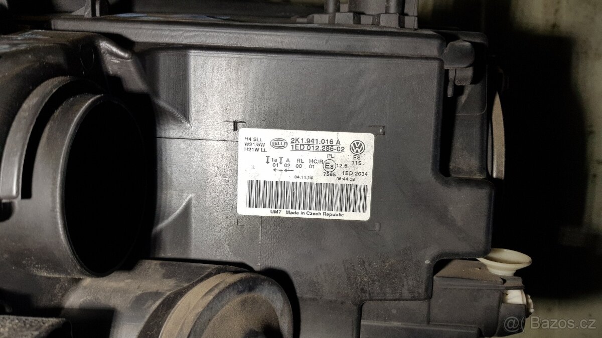 2K1941016A Přední světlomet VW Caddy