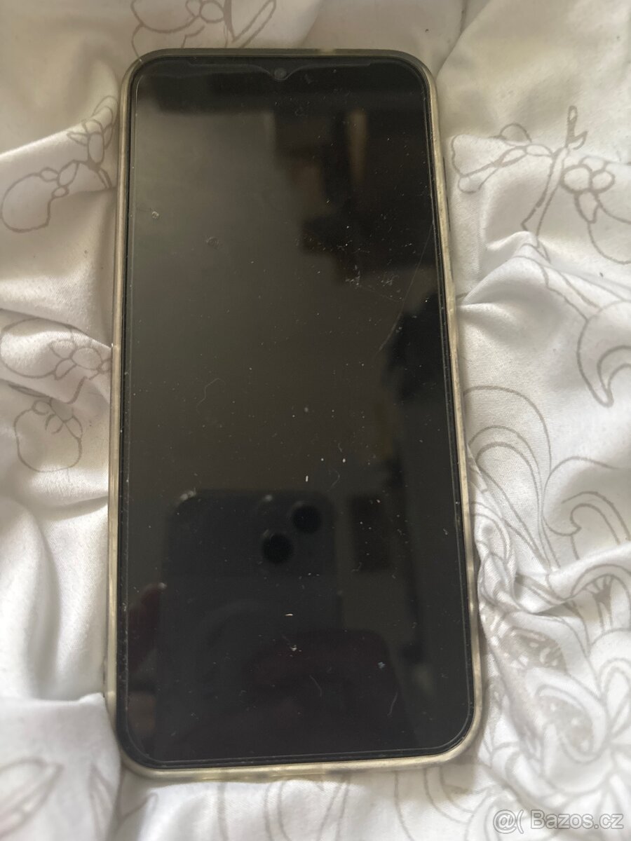 Samsung Galaxy A14 nutno opravit telefon