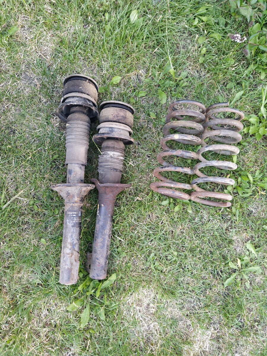 Ford escort mk4 tlumiče pera