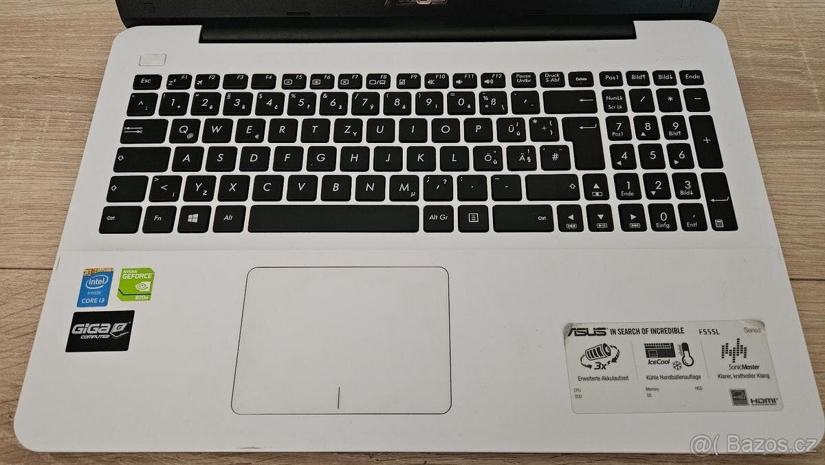 Notebook Asus Intel Core i5 8GB RAM 17" FHD