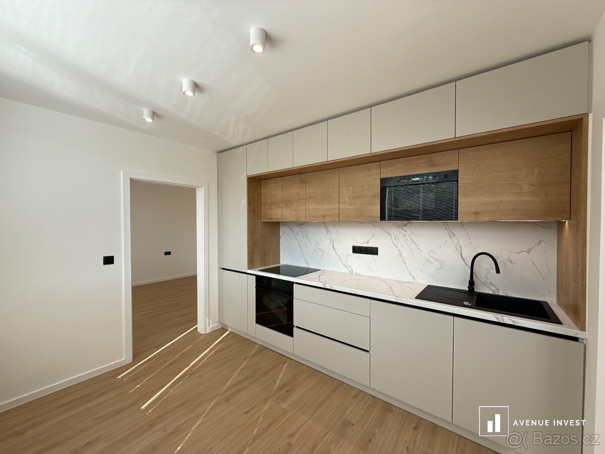 Prodej bytu 2+1, 58 m², komora, sklep – Zlín, ulice Luční