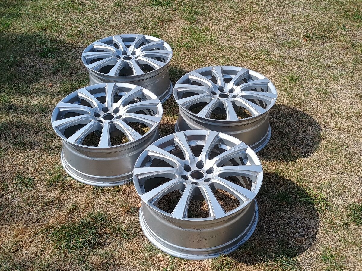 BROCK B21 alu disky 4 ks 9x20 6x114,3 ET30 (27558L)