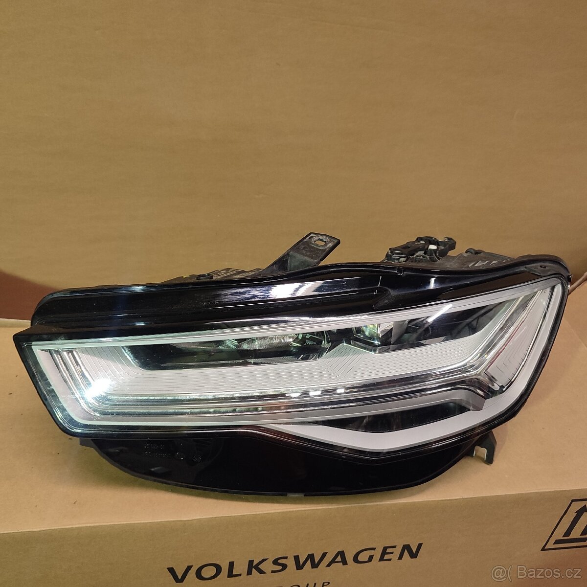 Audi A6 c7 přední nárazník lift, světla