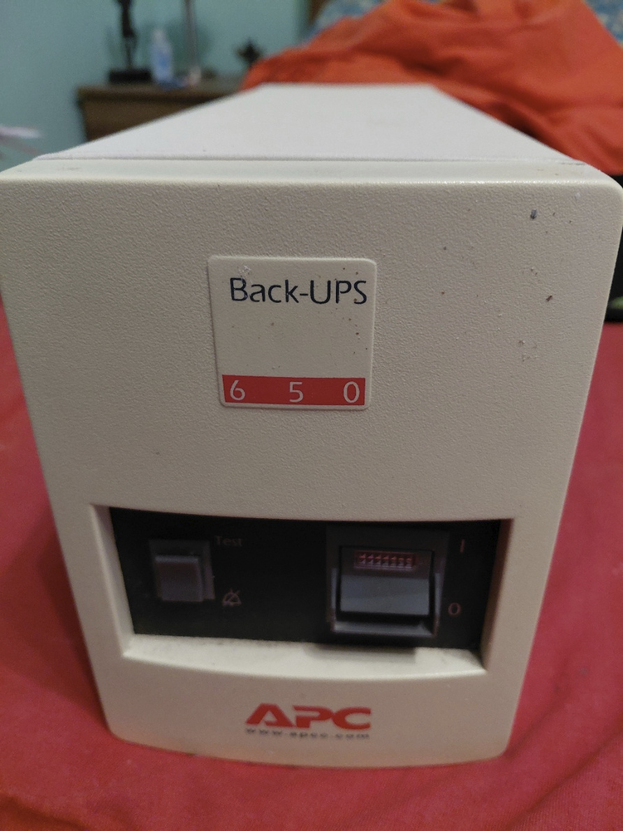 APC Backup UPS 650