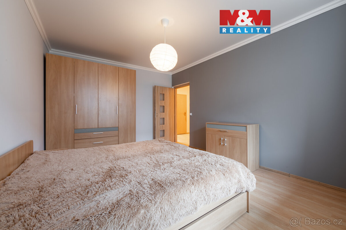 Prodej bytu 3+1, 83 m², Karlovy Vary, ul. Dvořákova