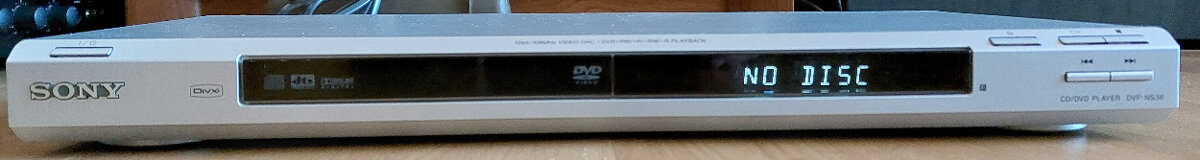 CD/DVD Sony DVP-NS36+DO+manuál