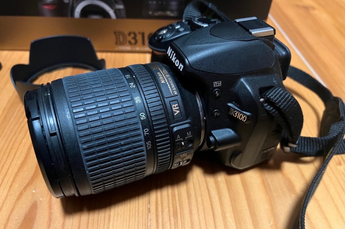 Nikon zrcadlovka D3100
