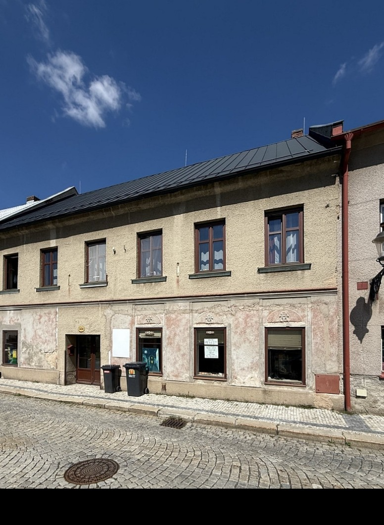 Prodej domu, Králíky