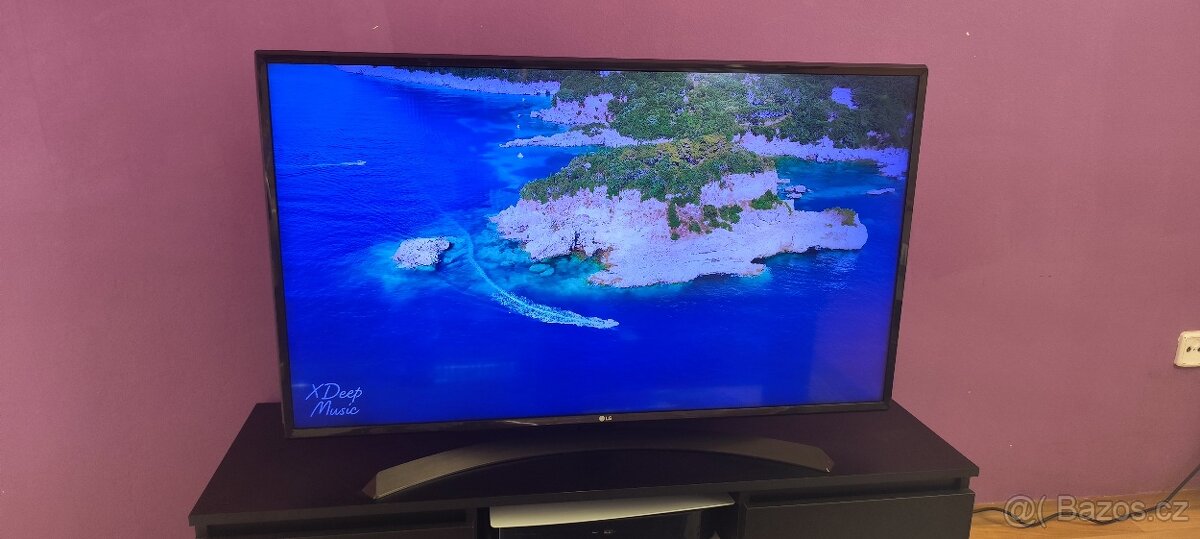 LG 109cm 4K Smart ,WiFi ,Netflix