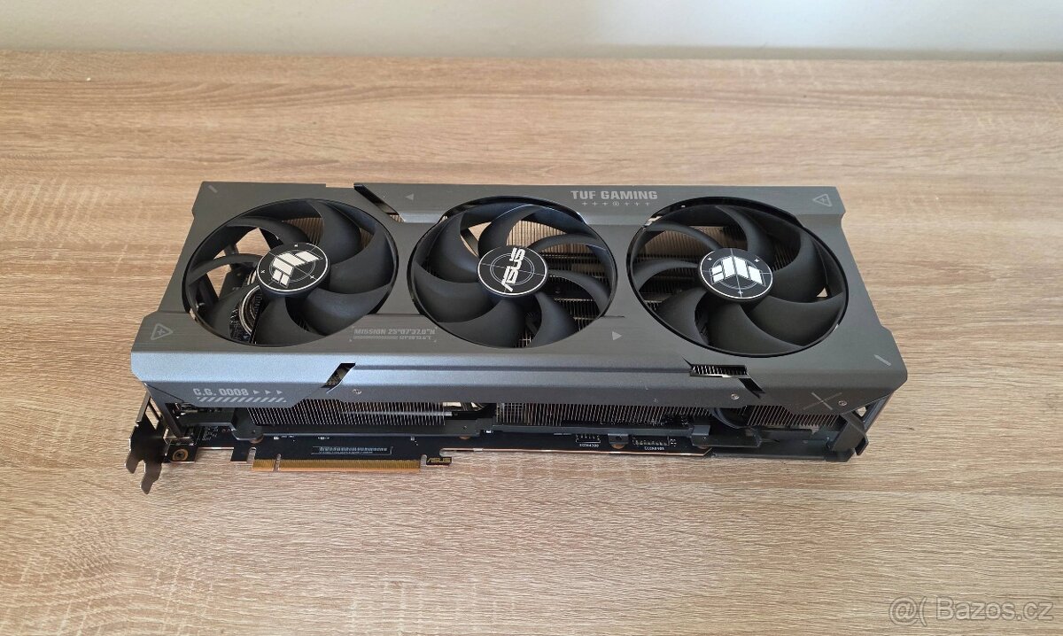 ASUS TUF Gaming Radeon RX 7900 XTX (24 GB)
