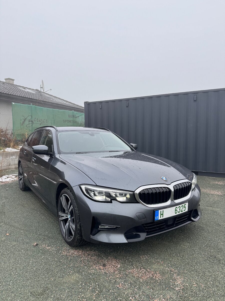 BMW 330d Touring G21 PERFEKTNÍ STAV TAŽNÉ