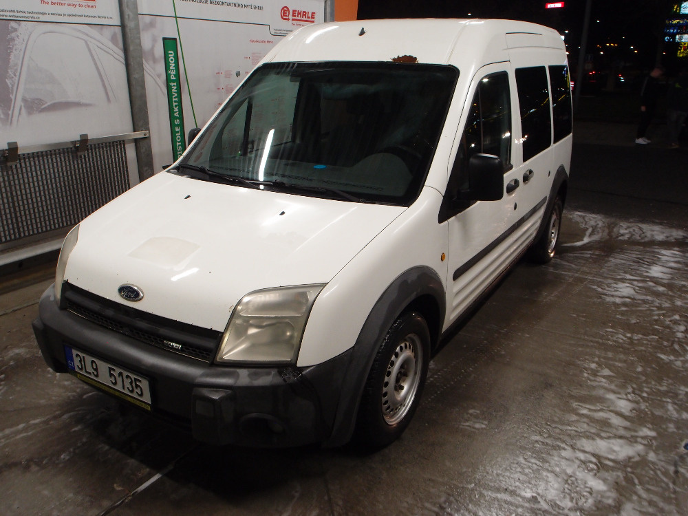 Ford Tourneo Connect 1.8 TDCi 230L /Tažný/ 8 Sedadel / Klima