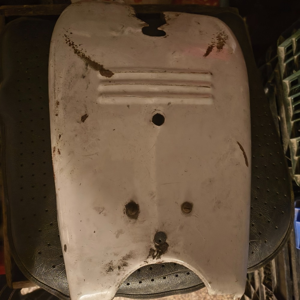 Bříško prsa na jawa 50 pionýr