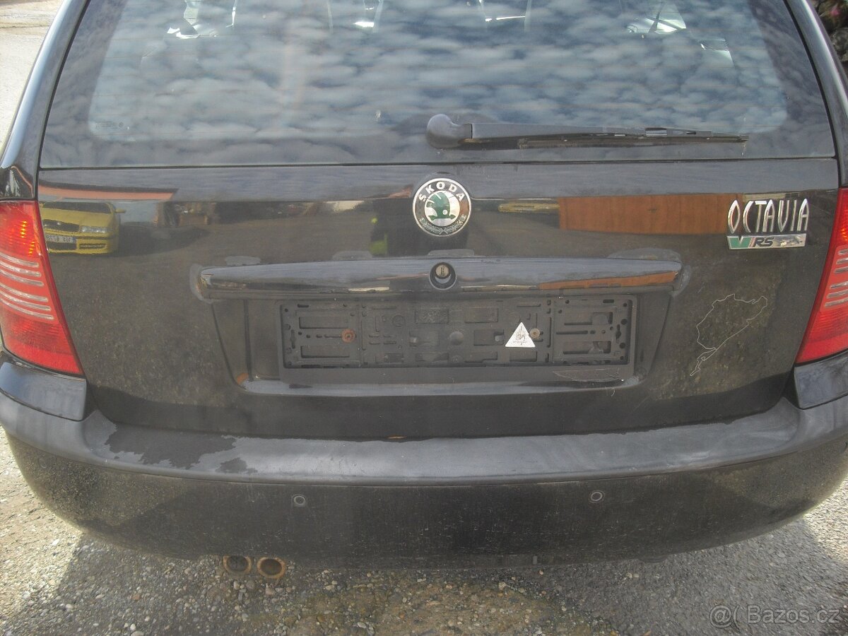 Octavia RS1 Zadni vrata. Kridlo RS