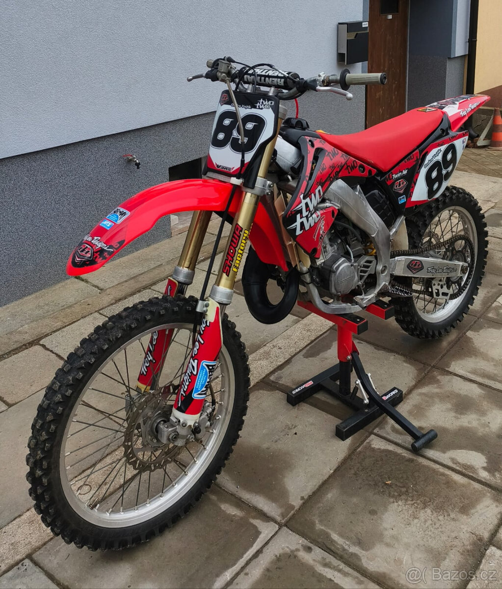Honda CR125