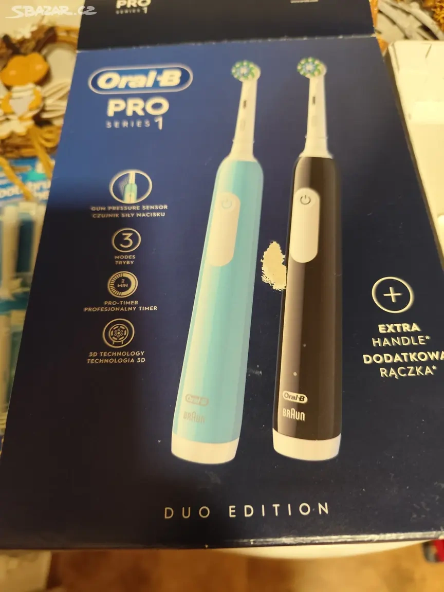 2x elektricky zubní kartáček