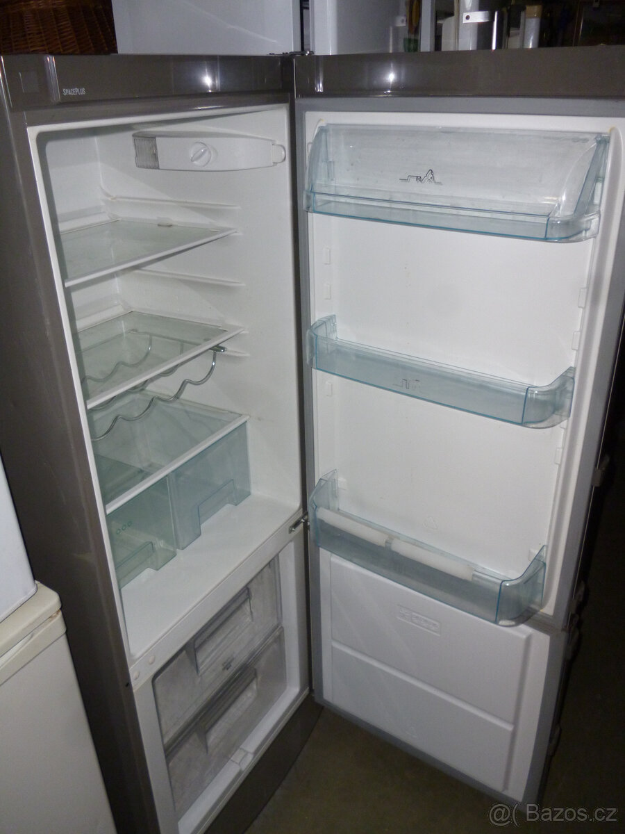 lednička electrolux,v-155cm,š-60cm