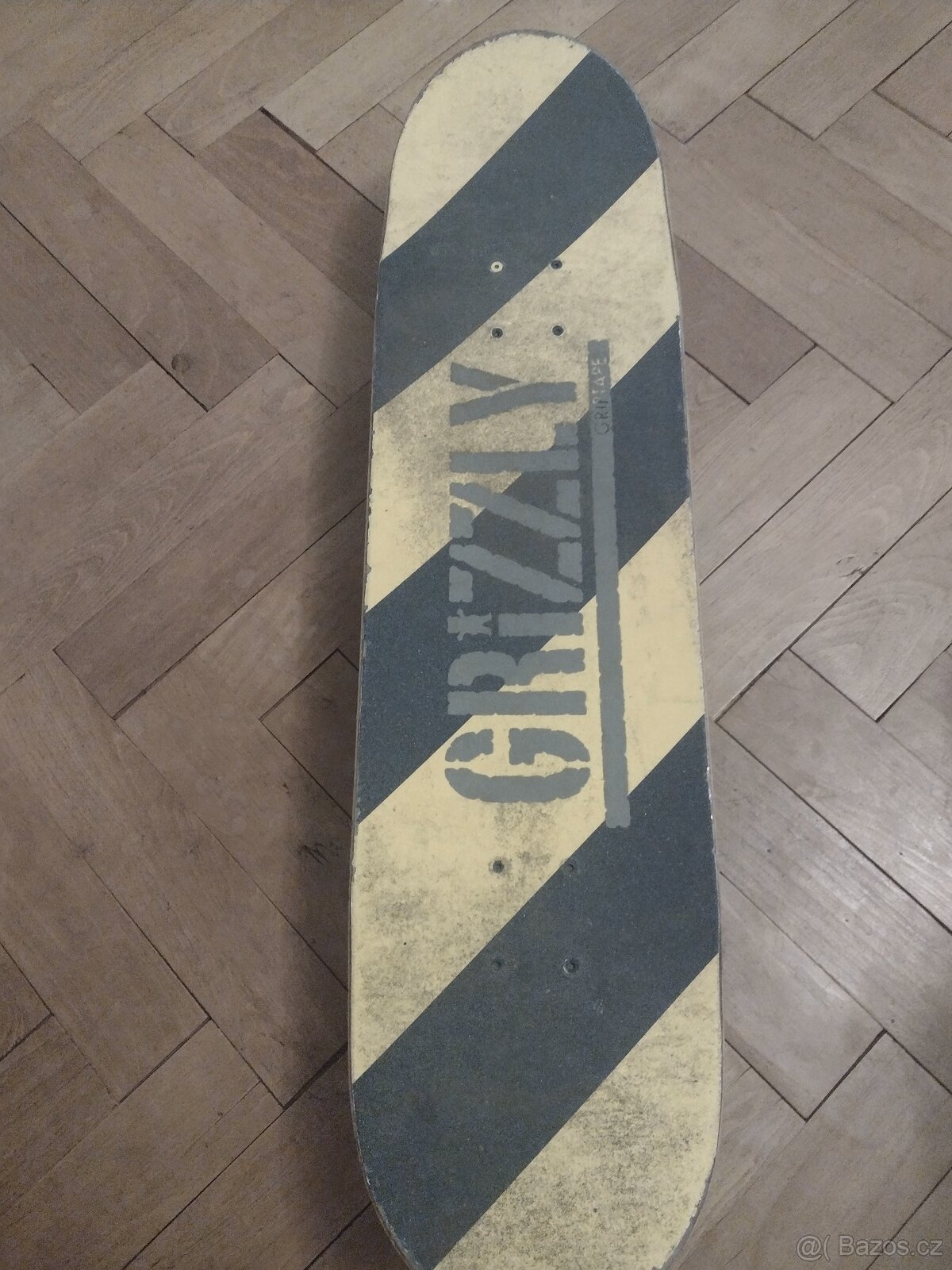 Skateboard