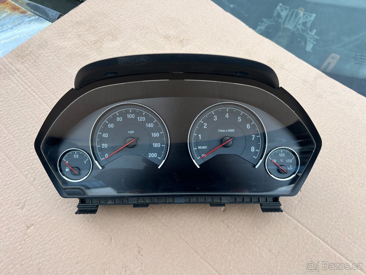 BMW M3/M4 F80/F82/F83 UK budíky 8089625