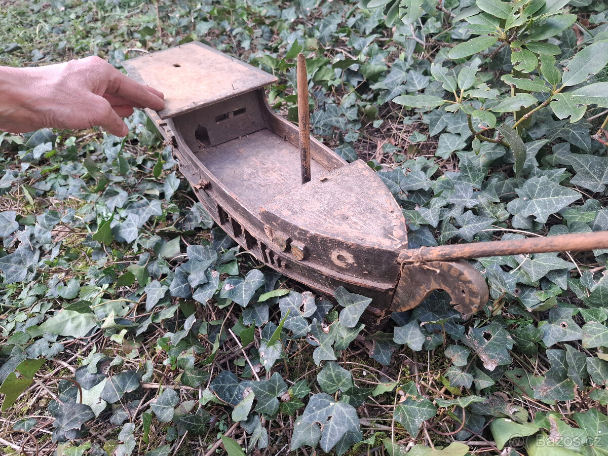 Model lodi