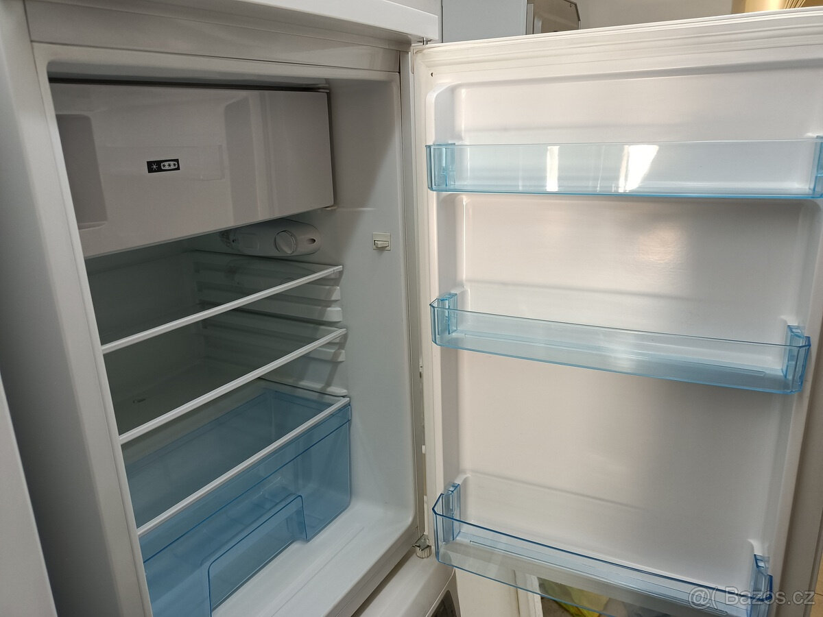 Lednička Baumatic, objem 120 litrů