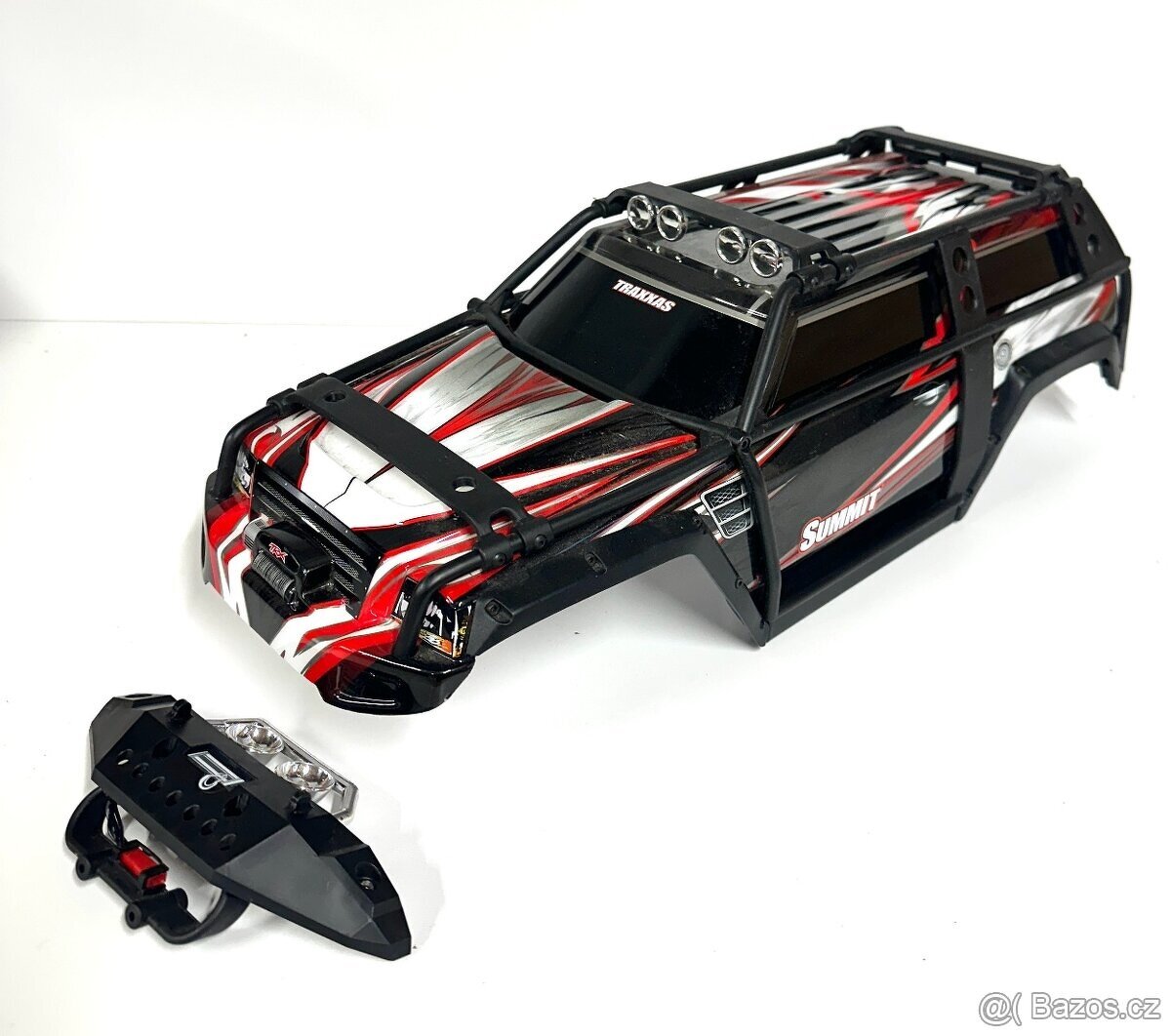 zánovní karoserie Traxxas Summit 1/8 1/10 + přední nárazník