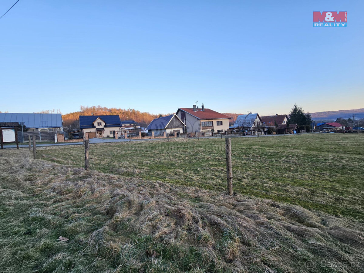 Prodej pole, 2113 m², Odry
