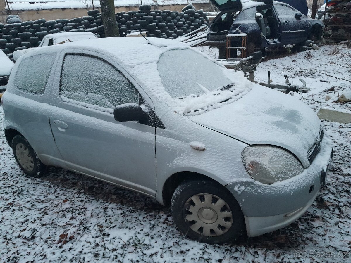Toyota YARIS 1.0 VVT-i r.v. 1999-2005 - pouze díly