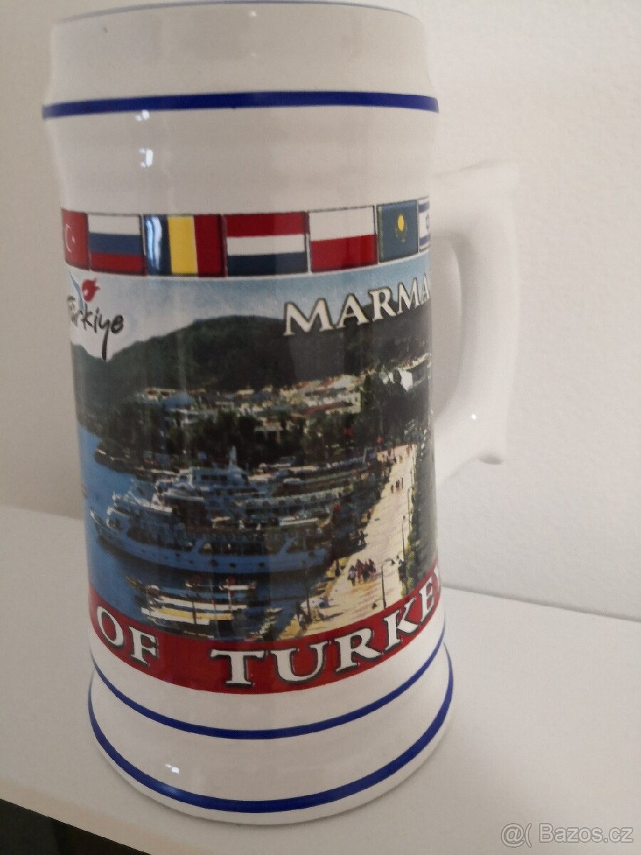 Keramické pivní korbele
