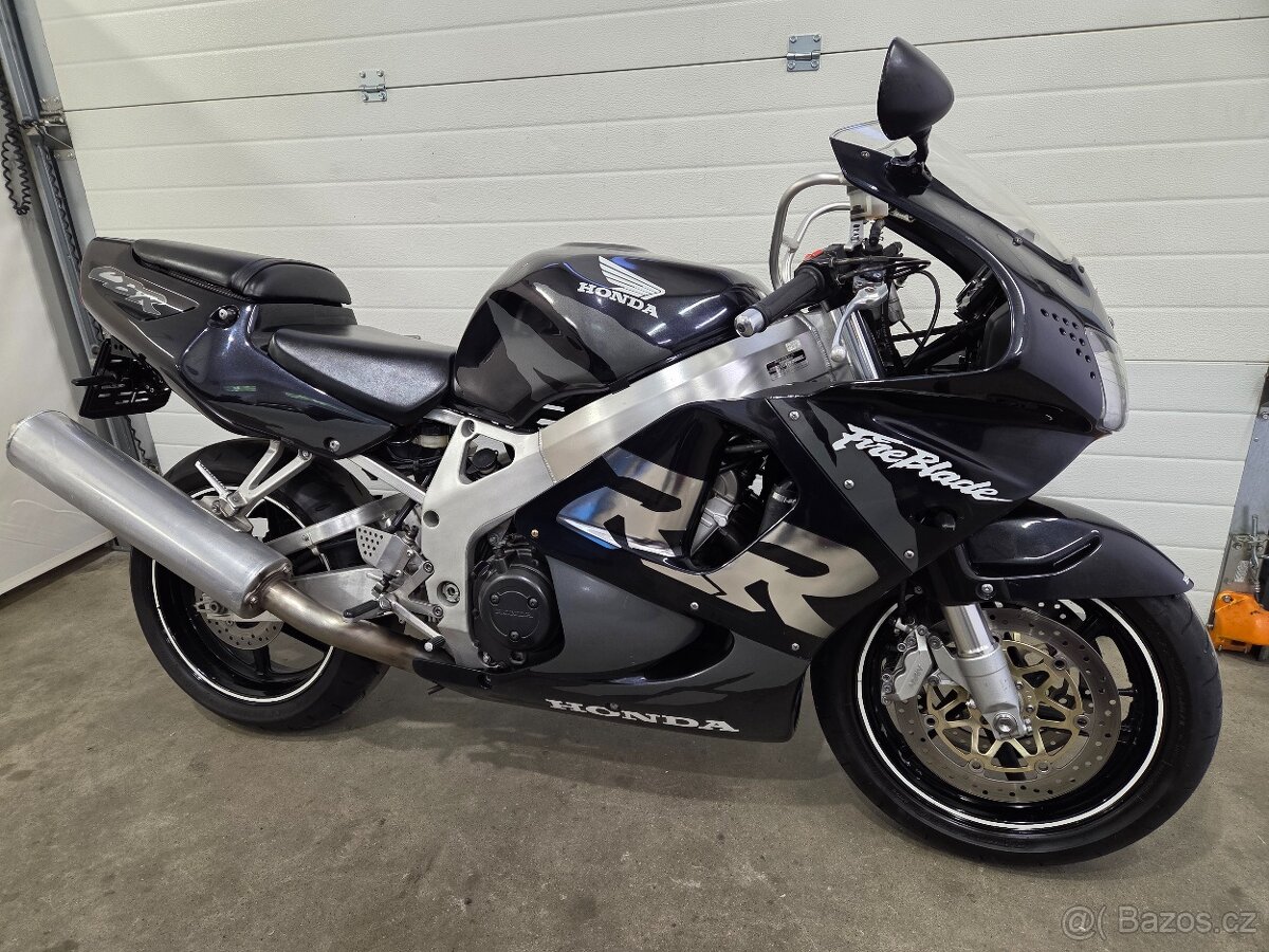 Honda CBR 900 RR Fireblade